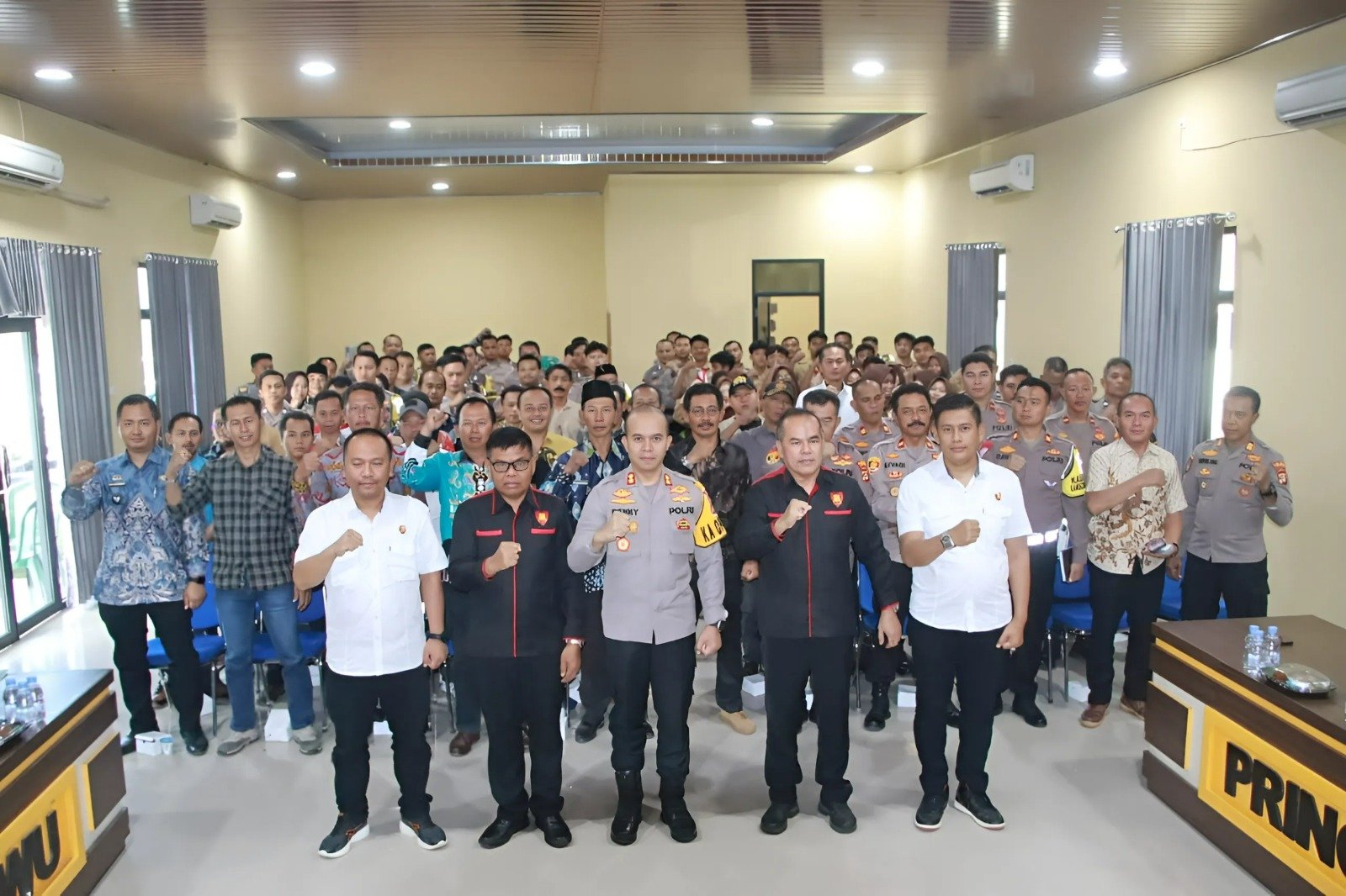 Polda Lampung Sosialisasikan UU Nomor 1 Tahun 2023 Tentang KUHP Di Polres Pringsewu 2 IMG 20240426 WA0048