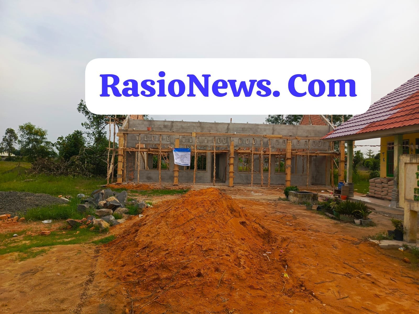 Pemerintah Desa Telogo Rejo Bangun Gedung PAUD/TK untuk Pendidikan Anak Usia Dini 2 IMG 20241007 WA0138