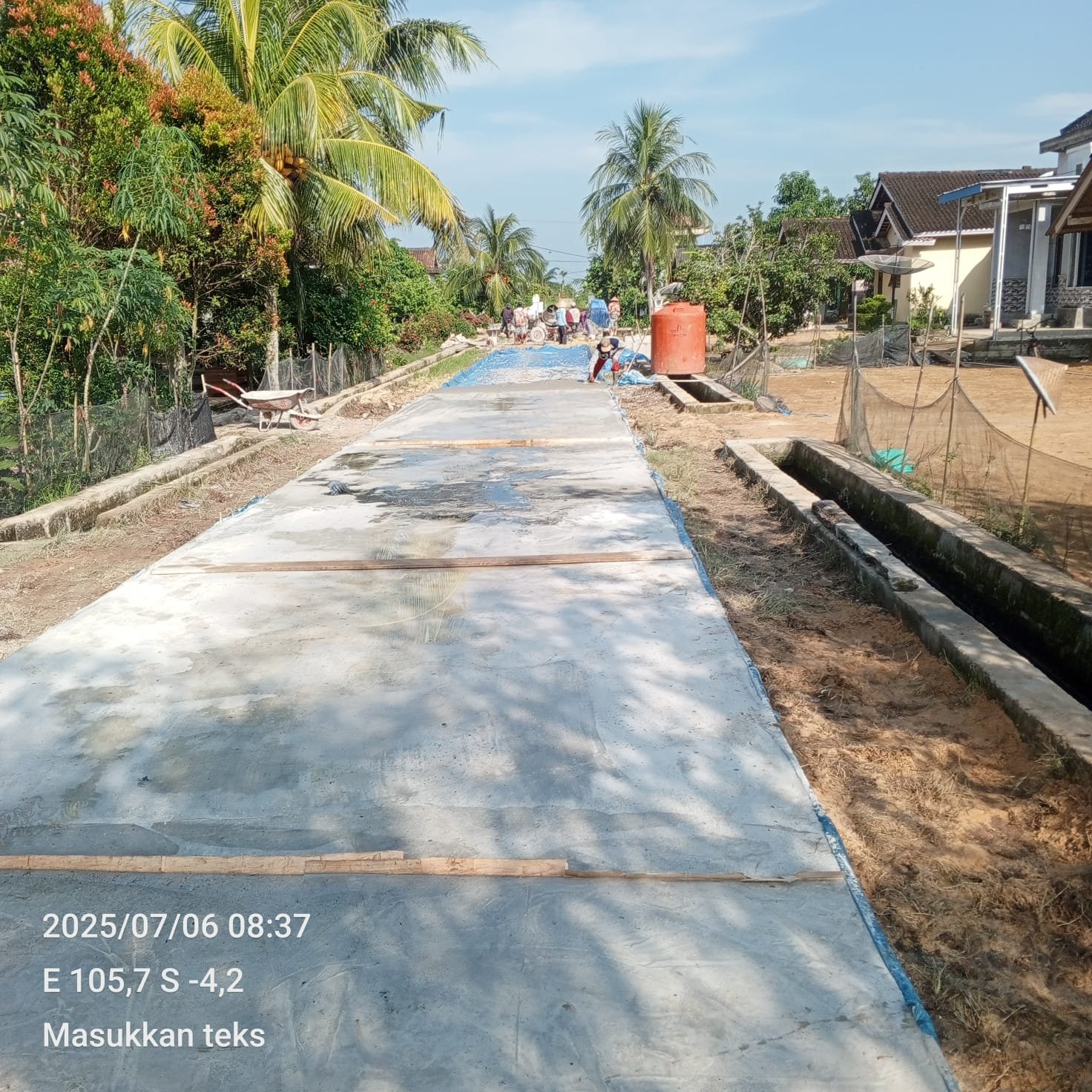 Pemerintah Desa Sidang Kurnia Agung Budiyanto Sukses Bangun Jalan Rabat Beton Tahun Anggaran 2025 3 IMG 20251218 WA0063